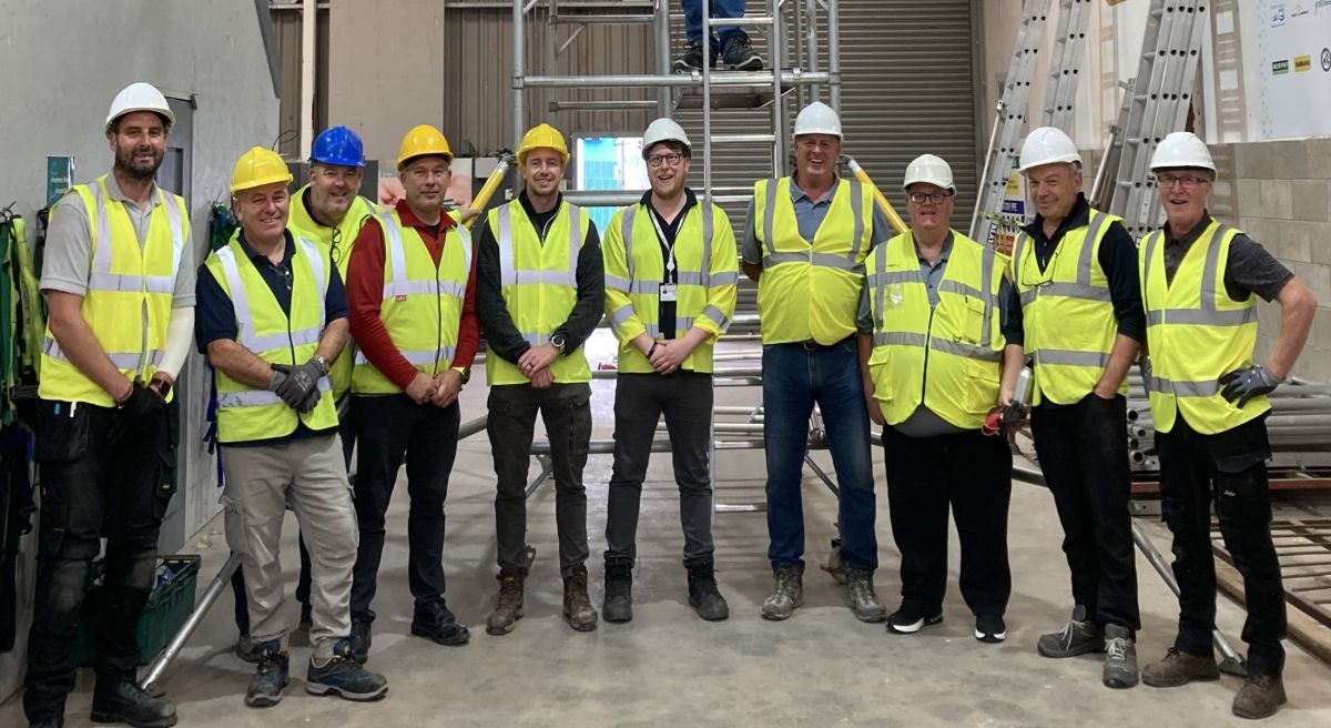 Jonathan Thompson, Steven Donnelly, Jerome McPolin, Adrian Wilson, Jason Heywood   Ethan Hanna, Instructor  Tom Trainor, Seamus Branniff, James McGovern and Gerard Magorrigan.